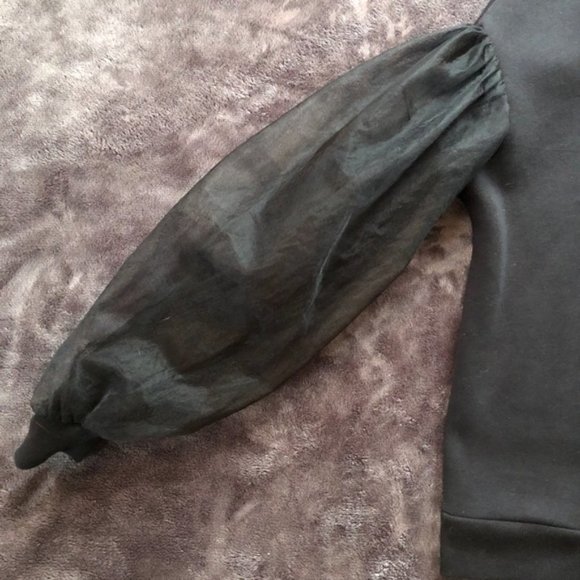 H&M Black Sweatshirt Tulle Puff Balloon Long Sleeves Alexander McQueen Mycelium - Picture 6 of 7